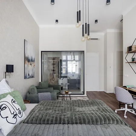 Elegant Escape Budapest